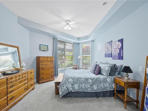 101-6310 Mcrobb Ave, Nanaimo, BC - Indoor Photo Showing Bedroom