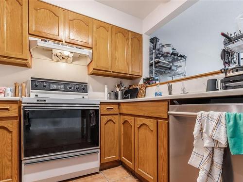 114-30 Cavan St, Nanaimo, BC - Indoor Photo Showing Kitchen