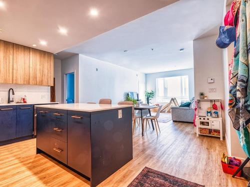 236-920 Reunion Ave, Langford, BC - Indoor Photo Showing Kitchen