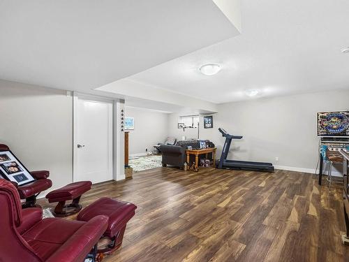 100-641 Shuswap Road E, Kamloops, BC - Indoor