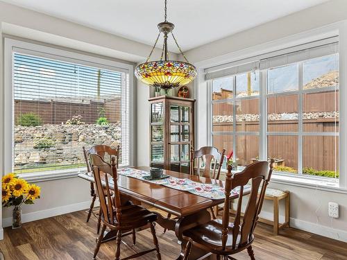 100-641 Shuswap Road E, Kamloops, BC - Indoor Photo Showing Dining Room