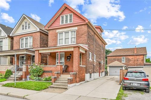 39 Sherman Avenue N, Hamilton, ON - Outdoor With Deck Patio Veranda With Facade