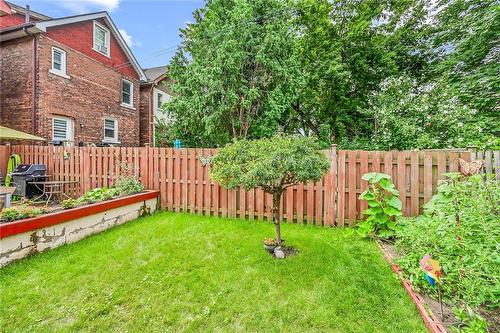 39 Sherman Avenue N, Hamilton, ON - Outdoor