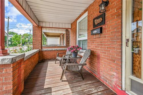 39 Sherman Avenue N, Hamilton, ON - Outdoor With Exterior