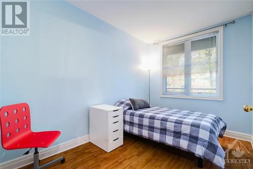 499 Sunnyside Avenue Unit#105, Ottawa, ON - Indoor Photo Showing Bedroom