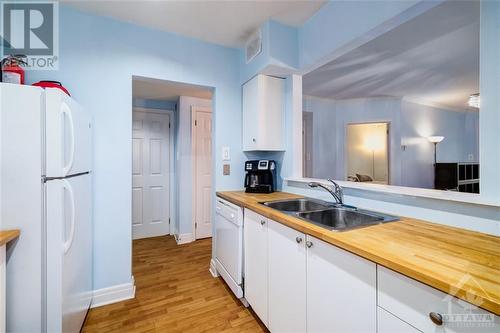 499 Sunnyside Avenue Unit#105, Ottawa, ON - Indoor Photo Showing Kitchen With Double Sink