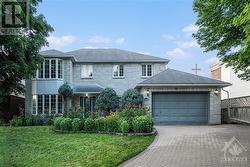 499 NEWMAN AVENUE  Ottawa, ON K1K 1N8