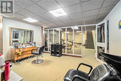 499 Newman Avenue, Ottawa, ON - Indoor Photo Showing Gym Room