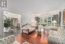 499 Newman Avenue, Ottawa, ON  - Indoor Photo Showing Living Room 