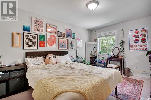 1212 Elliott Street, Saskatoon, SK - Indoor Photo Showing Bedroom