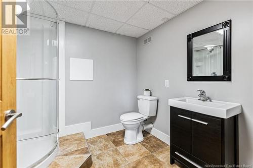 34 Bordeaux Street, Shediac, NB - Indoor Photo Showing Bathroom