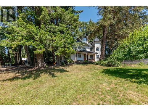 3461 30 Street Ne, Salmon Arm, BC - Outdoor