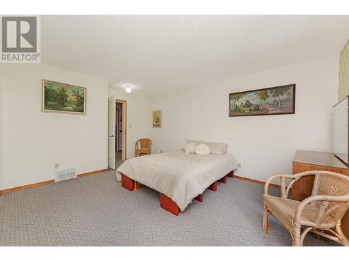 3461 30 Street Ne, Salmon Arm, BC - Indoor Photo Showing Bedroom