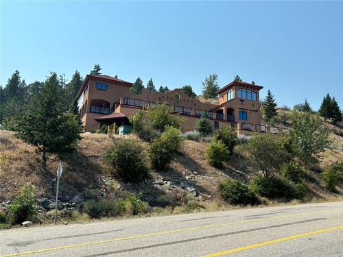 7379 Fintry Delta Road, Kelowna, BC - Outdoor