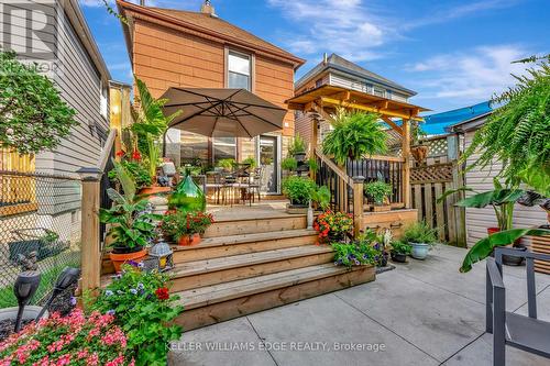 35 Glendale Avenue, Hamilton, ON - Outdoor With Deck Patio Veranda