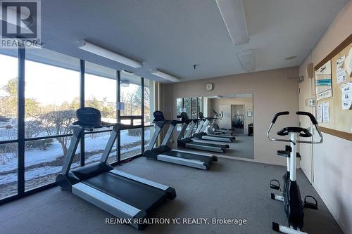 1712 - 8111 Yonge Street, Markham, ON - Indoor Photo Showing Gym Room