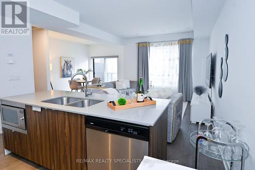 55 - 1121 Cooke Boulevard, Burlington (Lasalle), ON - Indoor Photo Showing Kitchen With Double Sink