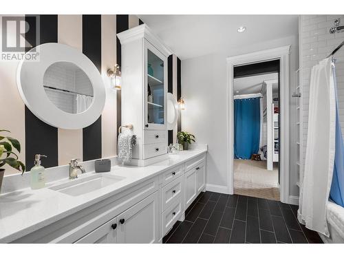 5411 Lookout Ridge Place, Sun Peaks, BC - Indoor Photo Showing Bathroom