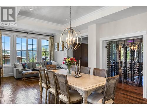 5411 Lookout Ridge Place, Sun Peaks, BC - Indoor Photo Showing Kitchen With Upgraded Kitchen