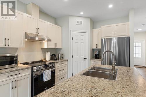 16 Dayton Court, Prince Edward County (Picton), ON - Indoor Photo Showing Kitchen With Stainless Steel Kitchen With Double Sink With Upgraded Kitchen