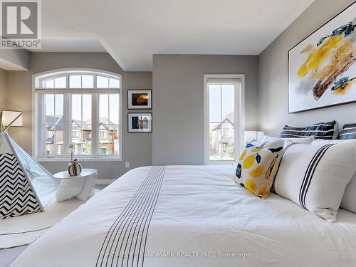 1281 Whitney Terrace, Milton (Ford), ON - Indoor Photo Showing Bedroom