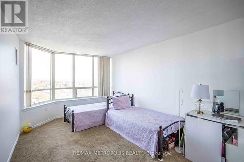 1213 - 5 Greystone Walk Drive, Toronto (Kennedy Park), ON - Indoor Photo Showing Bedroom