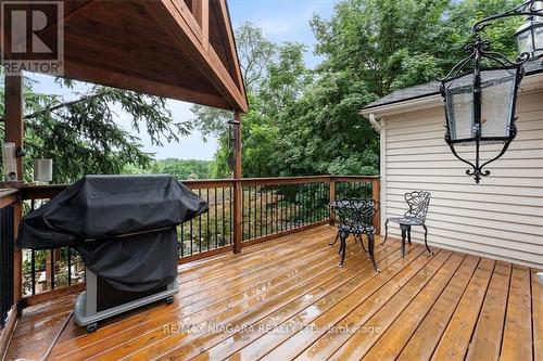 19 Queen Mary Drive, St. Catharines, ON - Outdoor With Deck Patio Veranda With Exterior