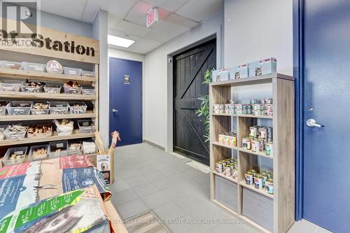 9 - 3145 Dundas Street W, Mississauga (Western Business Park), ON 