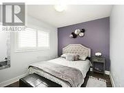 225 Father Tobin Road, Brampton (Sandringham-Wellington), ON - Indoor Photo Showing Bedroom