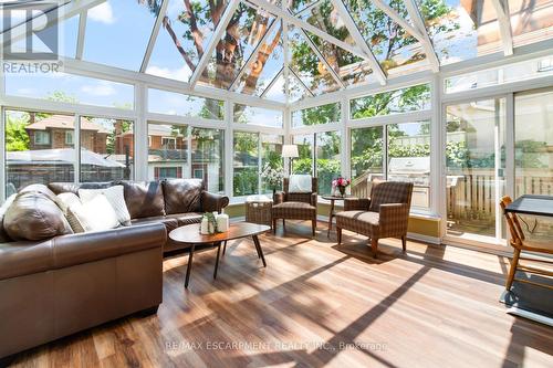 19 Jackson Avenue, Toronto (Kingsway South), ON - Indoor Photo Showing Living Room