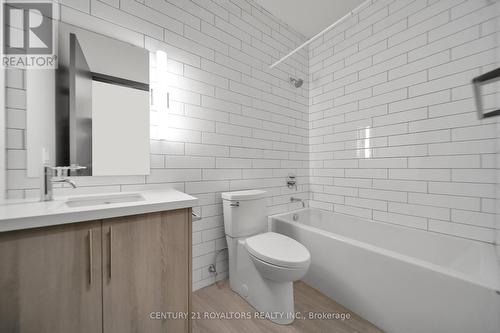 308 - 121 King Street E, Hamilton (Beasley), ON - Indoor Photo Showing Bathroom