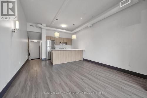 308 - 121 King Street E, Hamilton (Beasley), ON - Indoor Photo Showing Kitchen