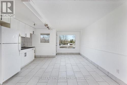 91 High Street, Georgina (Sutton & Jackson'S Point), ON - Indoor Photo Showing Kitchen