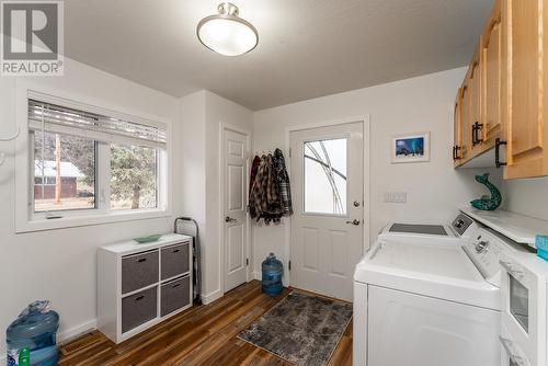 1165 Adams Road, Prince George, BC - Indoor Photo Showing Laundry Room