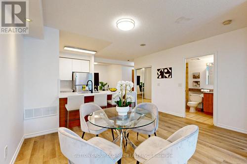 211 - 5500 Yonge Street, Toronto, ON - Indoor Photo Showing Dining Room