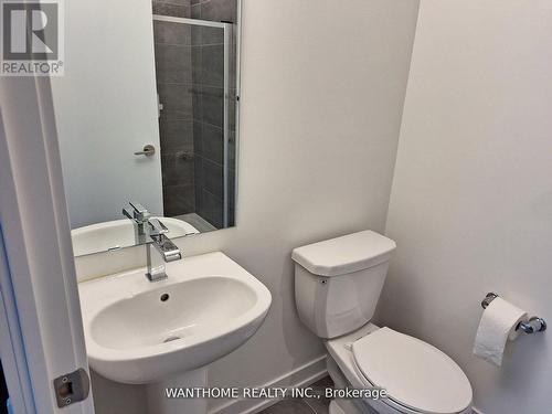 15 - 861 Sheppard Avenue W, Toronto (Clanton Park), ON - Indoor Photo Showing Bathroom