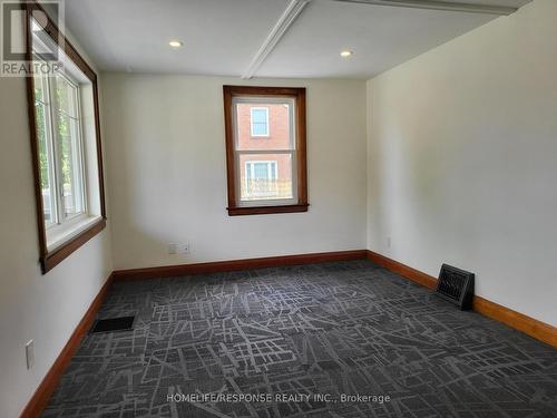 117 Pollock Avenue, Cambridge, ON - Indoor Photo Showing Other Room