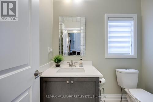 1323 Butler Street, Innisfil (Alcona), ON - Indoor Photo Showing Bathroom