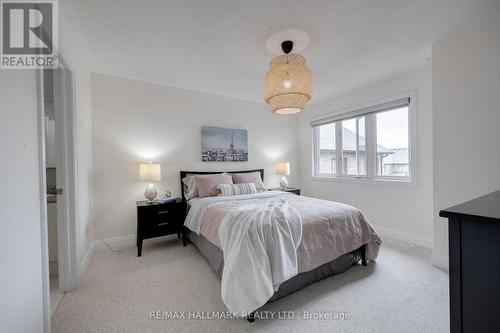 1323 Butler Street, Innisfil (Alcona), ON - Indoor Photo Showing Bedroom