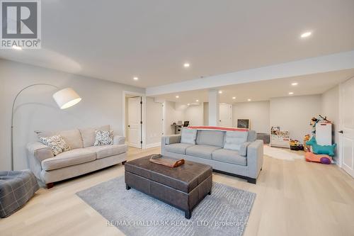 1323 Butler Street, Innisfil (Alcona), ON - Indoor Photo Showing Living Room