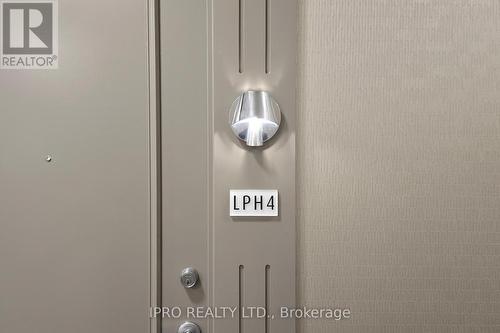 Lph4 - 225 Webb Drive S, Mississauga (City Centre), ON - 