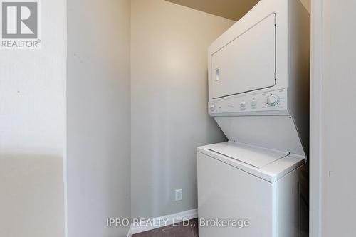 Lph4 - 225 Webb Drive S, Mississauga (City Centre), ON - Indoor Photo Showing Laundry Room