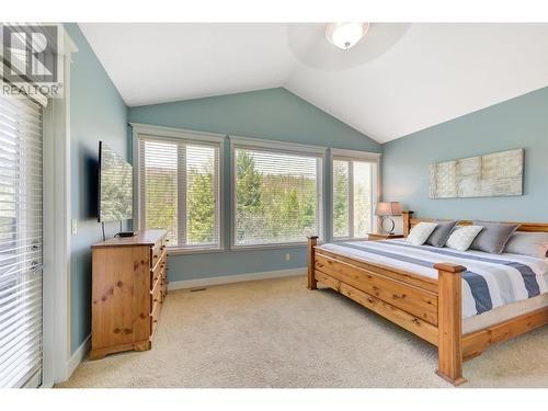 1173 Peak Point Drive, West Kelowna, BC - Indoor Photo Showing Bedroom