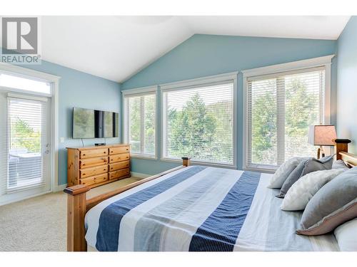 1173 Peak Point Drive, West Kelowna, BC - Indoor Photo Showing Bedroom