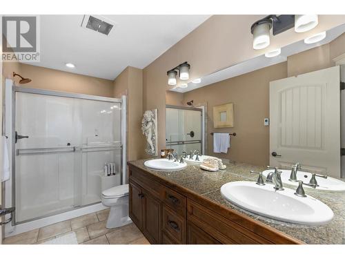 2780 Auburn Road Unit# 106, West Kelowna, BC - Indoor Photo Showing Bathroom