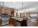 2780 Auburn Road Unit# 106, West Kelowna, BC  - Indoor Photo Showing Kitchen With Double Sink 