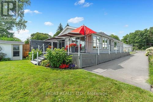 1718 Old Highway 2, Quinte West, ON - Outdoor