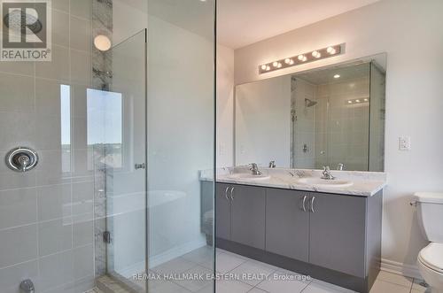 49 Northhill Avenue, Cavan Monaghan (Millbrook), ON - Indoor Photo Showing Bathroom