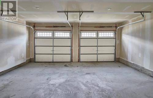 49 Northhill Avenue, Cavan Monaghan (Millbrook), ON - Indoor Photo Showing Garage