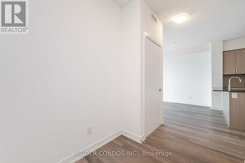 417 - 1603 Eglinton Avenue W, Toronto (Oakwood Village), ON - Indoor